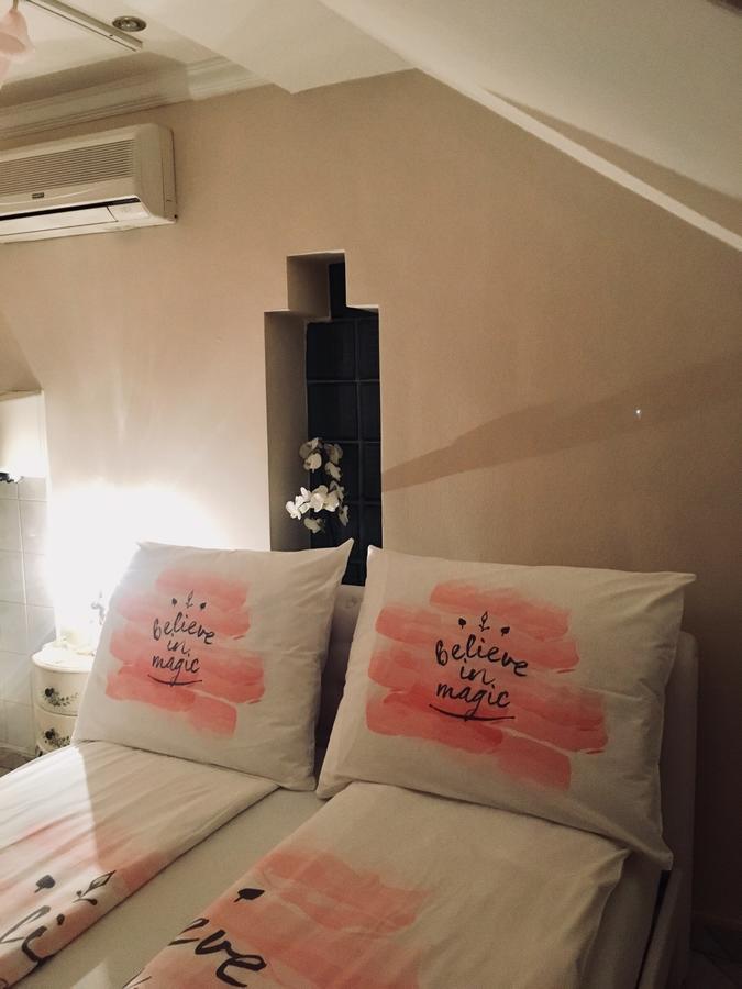 Apartament Adam Apartmanhaz Segedyn Zewnętrze zdjęcie