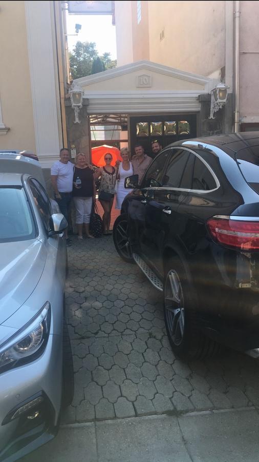 Apartament Adam Apartmanhaz Segedyn Zewnętrze zdjęcie